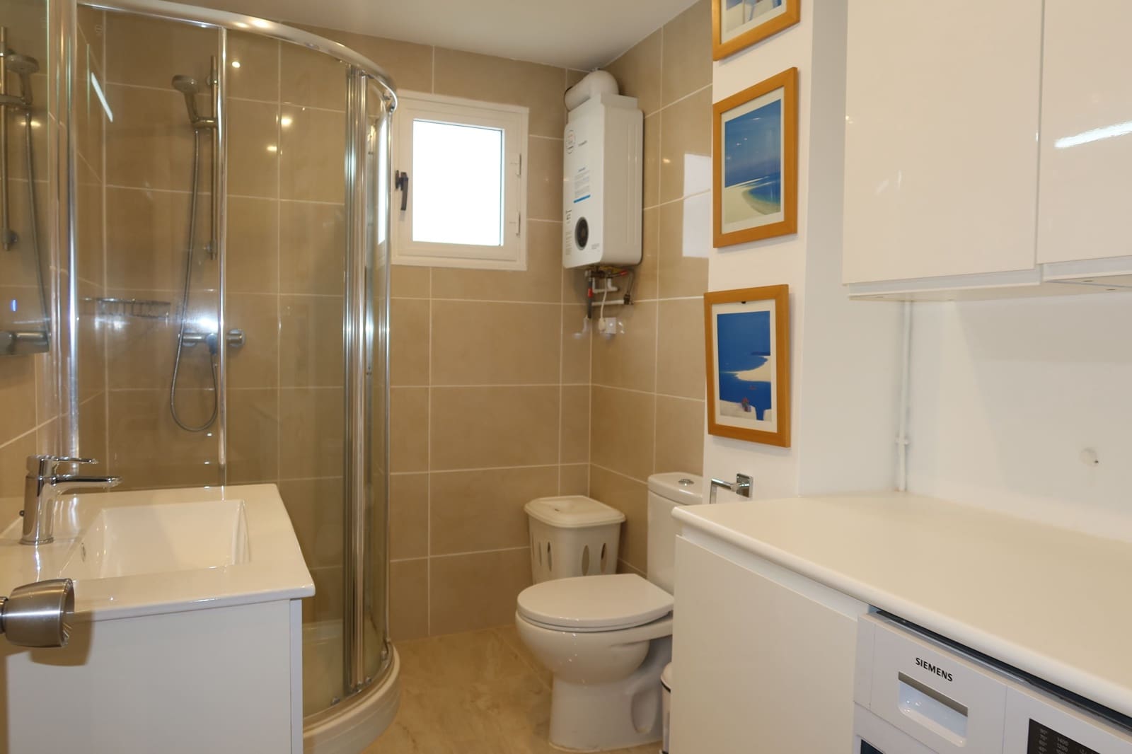 3 makuuhuone Kattohuoneisto myytävänä paikassa Benahavis mukana uima-altaan - 399 000 € (Ref: 9417739)