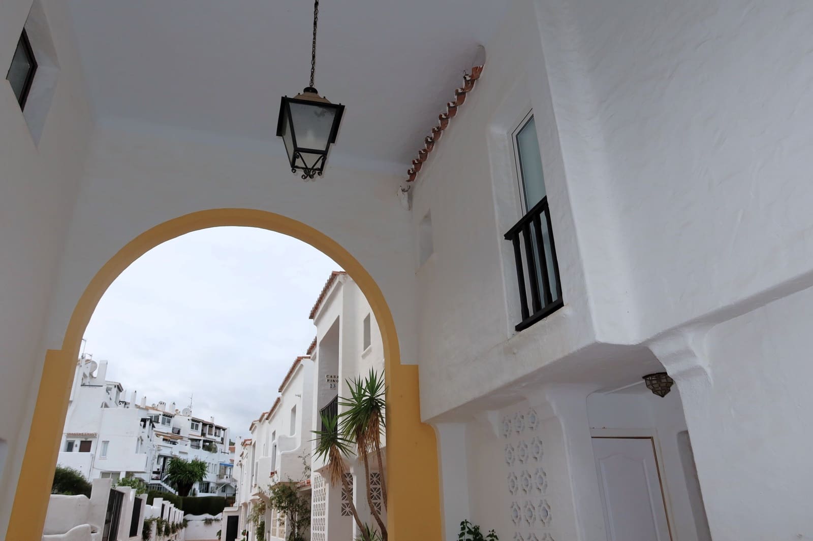 3 makuuhuone Kattohuoneisto myytävänä paikassa Benahavis mukana uima-altaan - 399 000 € (Ref: 9417739)