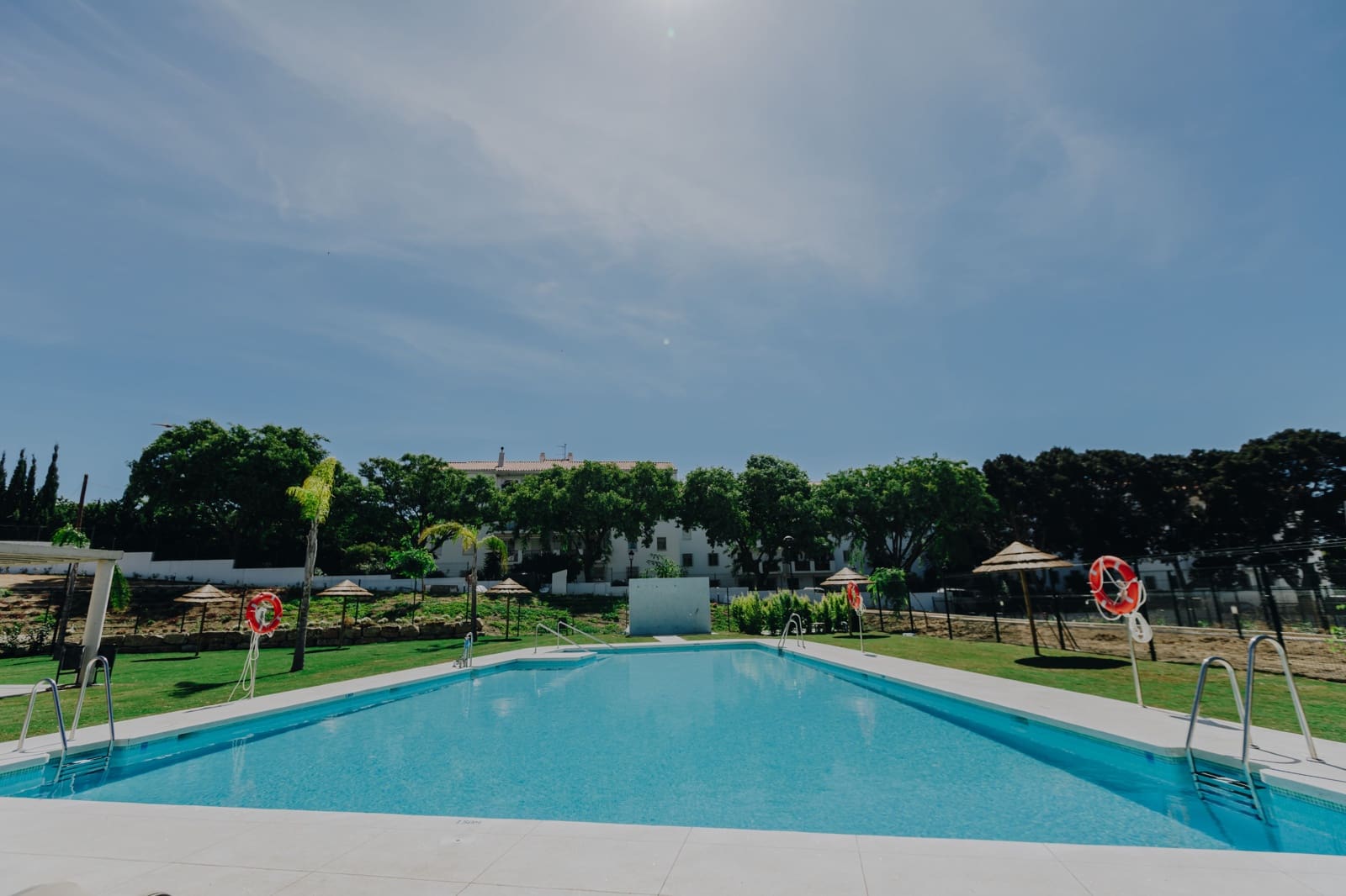 2 soverom Leilighet til salgs i Estepona med svømmebasseng - € 450 000 (Ref: 9417740)