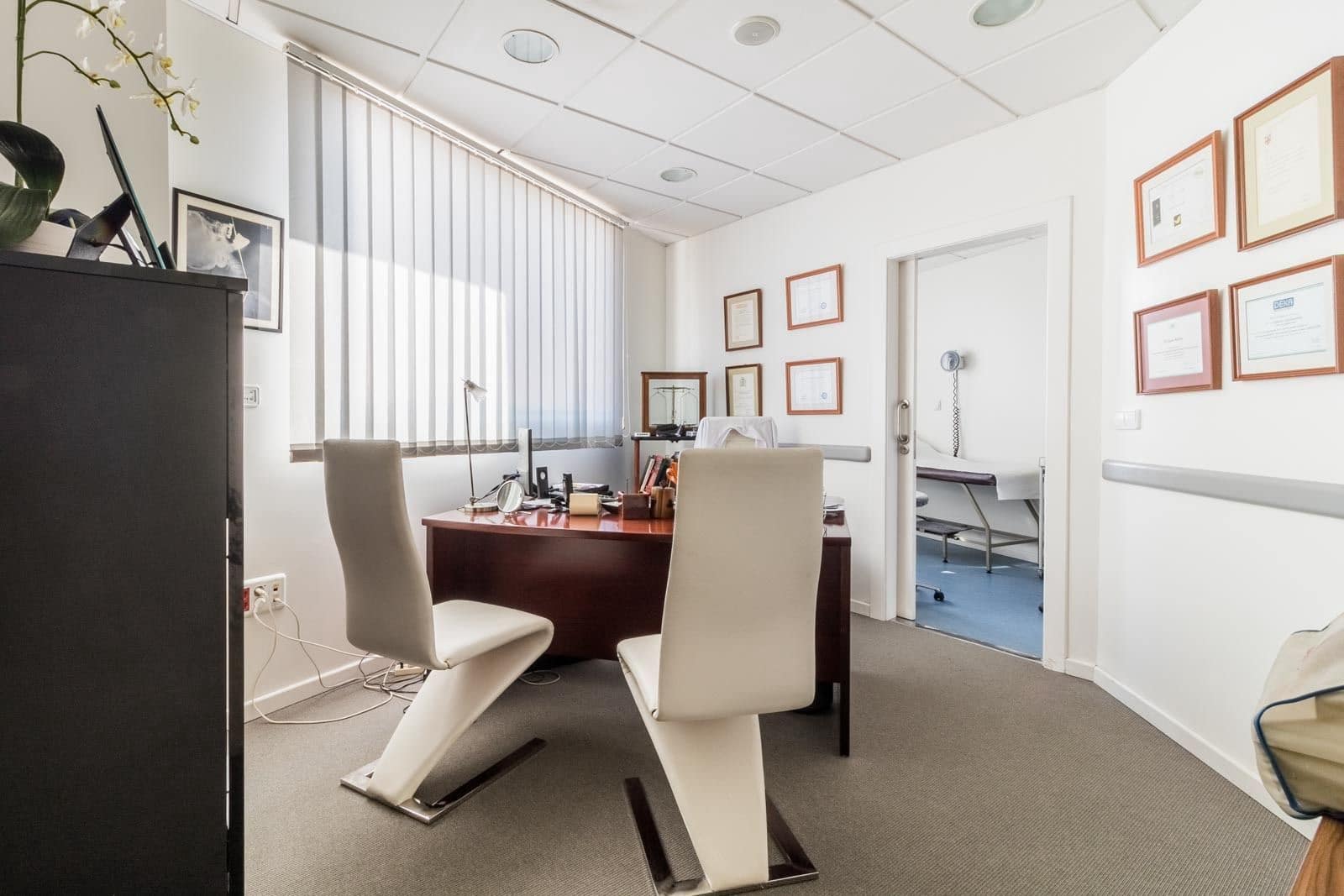 10 soveværelse Erhverv til salg i Marbella - € 1.650.000 (Ref: 9426216)