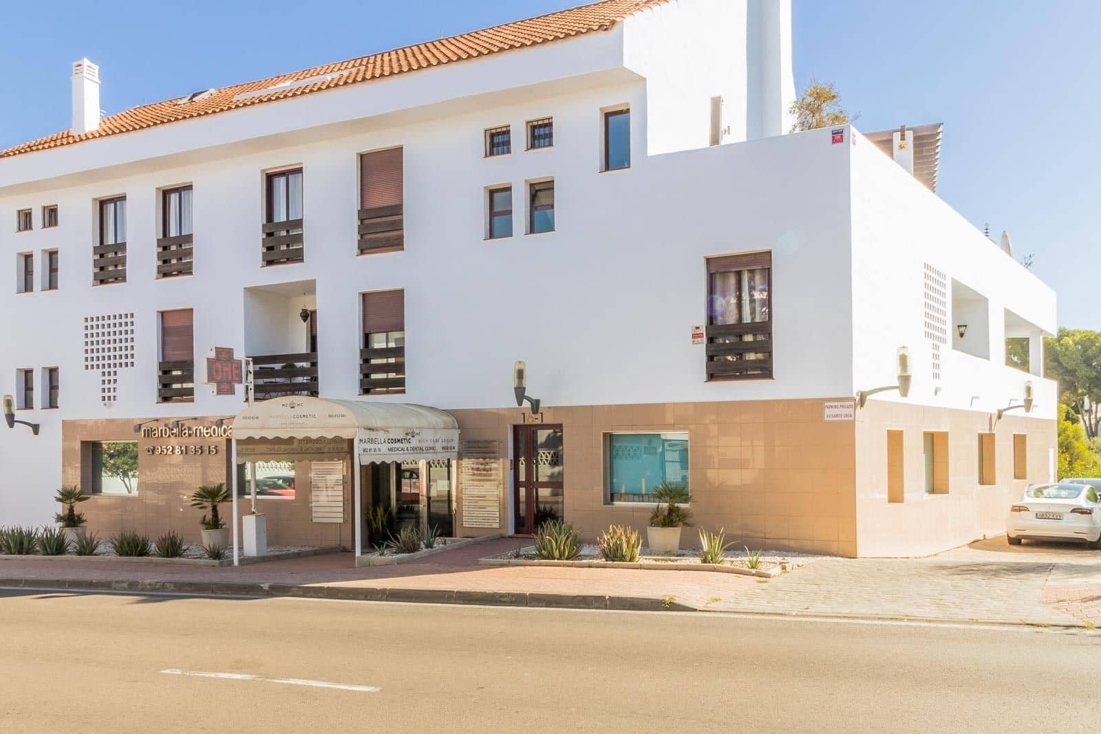 10 soveværelse Erhverv til salg i Marbella - € 1.650.000 (Ref: 9426216)