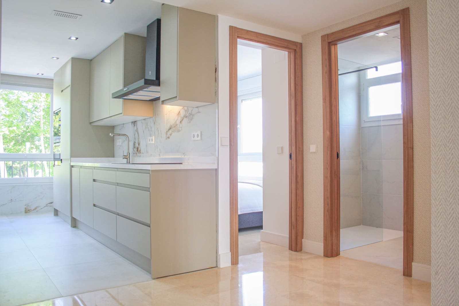 2 soverom Leilighet til salgs i Marbella med svømmebasseng - € 1 350 000 (Ref: 9426217)