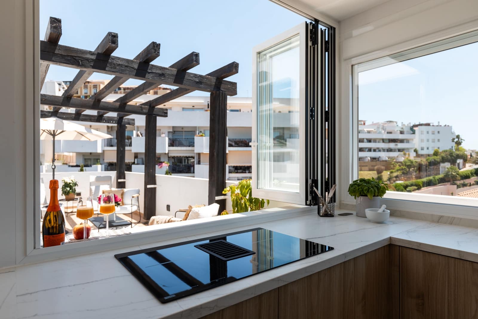 3 Zimmer Penthouse zu verkaufen in Mijas Costa mit Pool - 599.000 € (Ref: 9426218)
