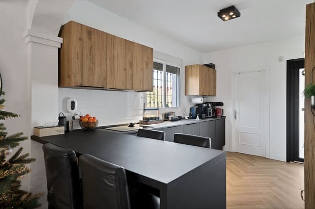 7 sypialnia Willa na sprzedaż w Alhaurín el Grande - 895 000 € (Ref: 9426952)