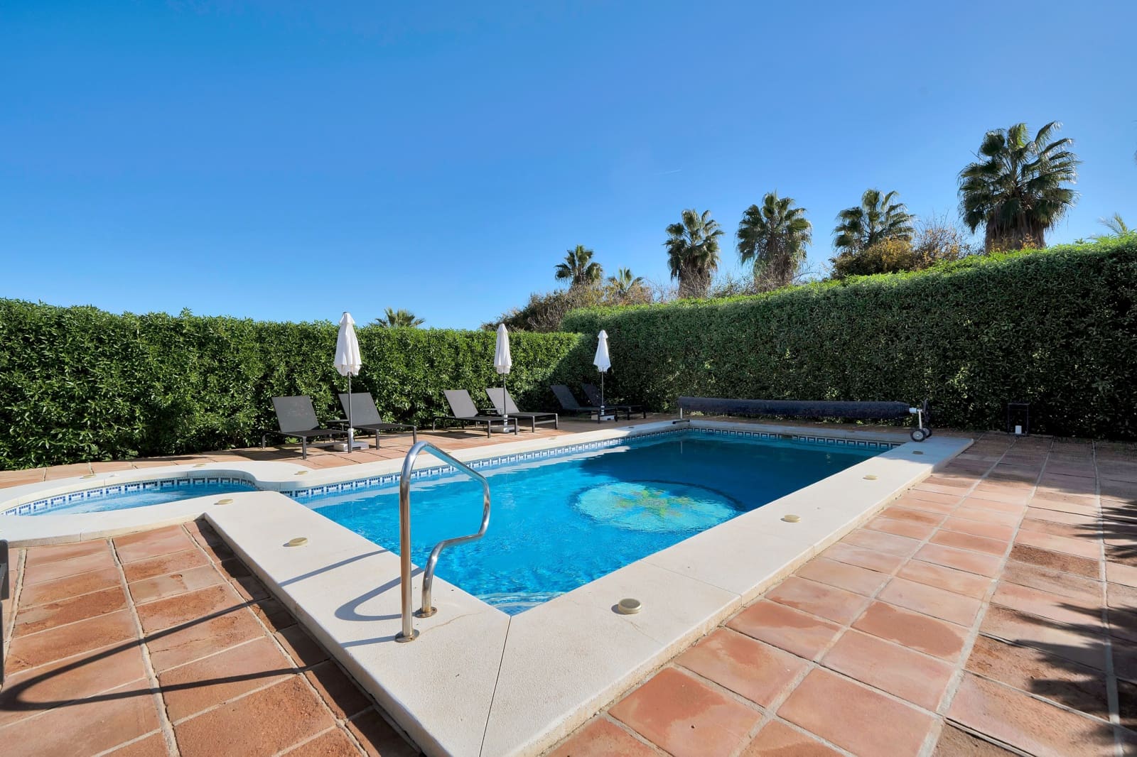 7 sypialnia Willa na sprzedaż w Alhaurin el Grande - 895 000 € (Ref: 9426952)