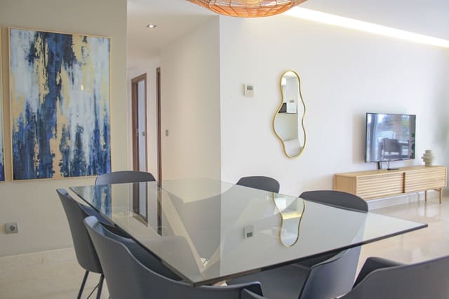 3 bedroom Apartment for sale in Nueva Alcántara, Marbella with pool - € 775,000 (Ref: 9427564)