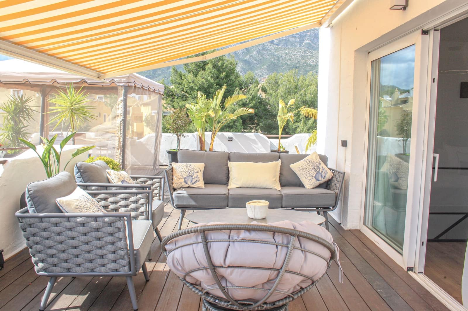 4 slaapkamer Appartement te koop in Marbella met zwembad - € 1.350.000 (Ref: 9428702)