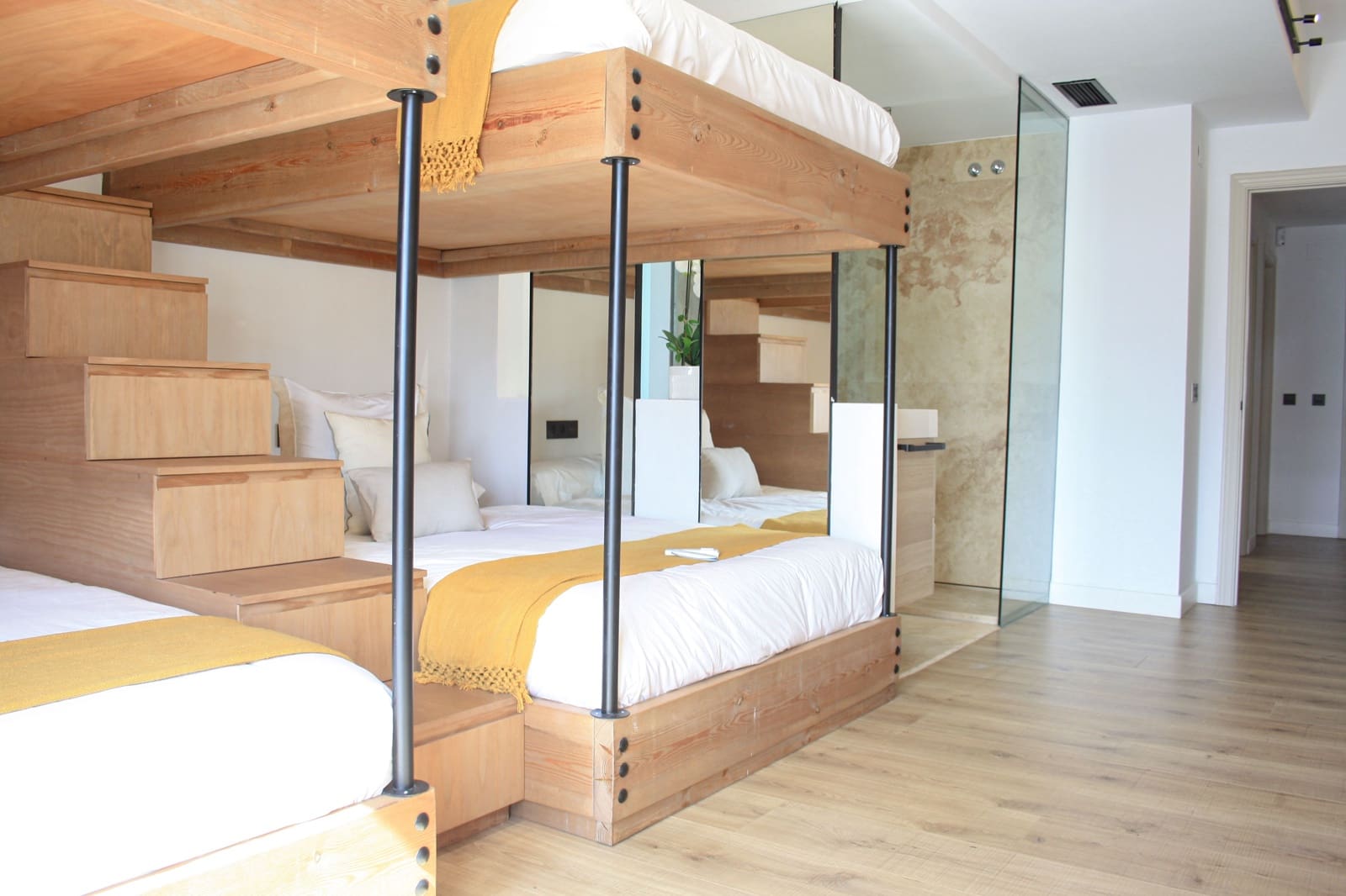 4 slaapkamer Appartement te koop in Marbella met zwembad - € 1.350.000 (Ref: 9428702)