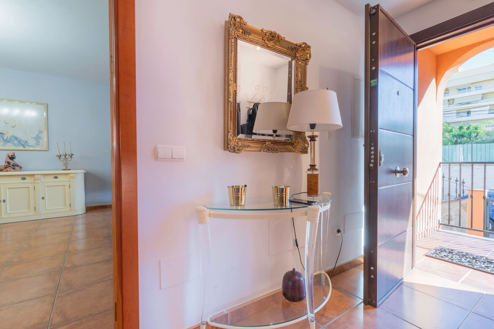 4 sypialnia Dom na sprzedaż w Fuengirola z basenem - 1 100 000 € (Ref: 9429129)