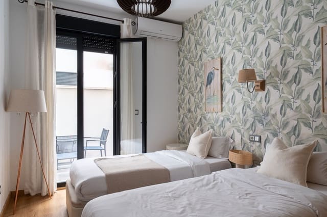 3 chambre Appartement à vendre à Centro Historico, Malaga ville avec piscine - 583 000 € (Ref: 9432016)