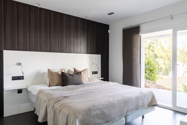 4 sypialnia Dom na sprzedaż w Torreblanca, Fuengirola z basenem - 549 000 € (Ref: 9432017)