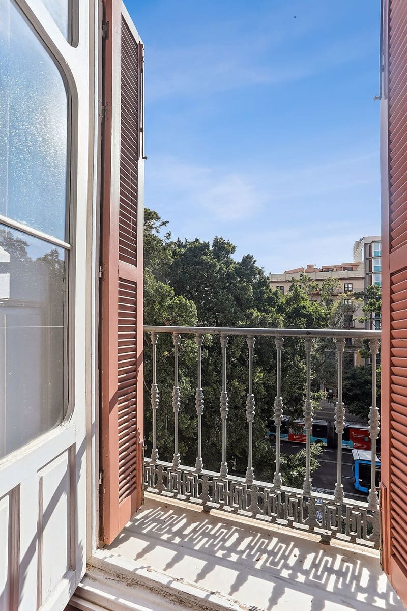 6 soveværelse Kontor til salg i Malaga by - € 1.600.000 (Ref: 9432718)