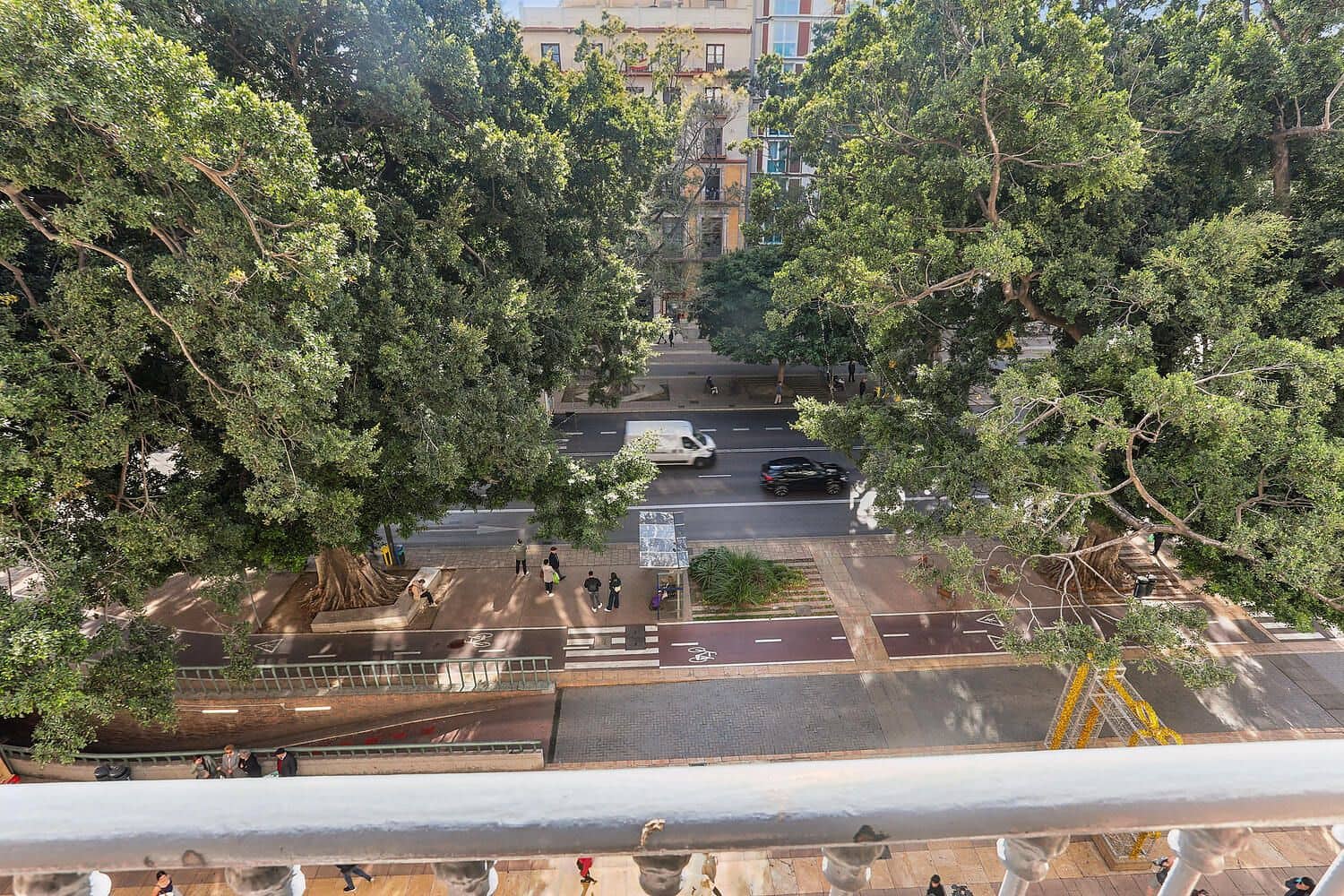 6 soveværelse Kontor til salg i Malaga by - € 1.600.000 (Ref: 9432718)