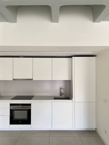 2 bedroom Apartment for rent in El Terreno, Palma de Mallorca with pool - € 2,700 (Ref: 9434937)