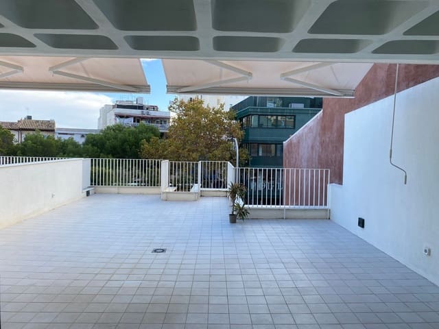 2 bedroom Apartment for rent in El Terreno, Palma de Mallorca with pool - € 2,700 (Ref: 9434937)