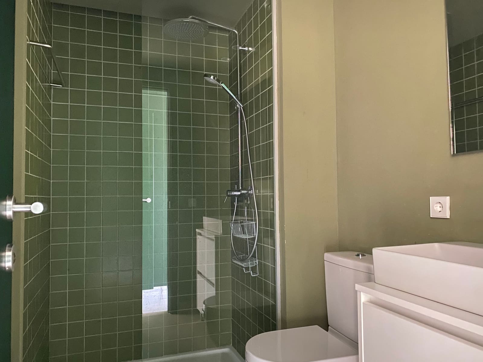 1 makuuhuone Huoneisto vuokrattavana paikassa Palma de Mallorca mukana uima-altaan - 1 600 € (Ref: 9434938)