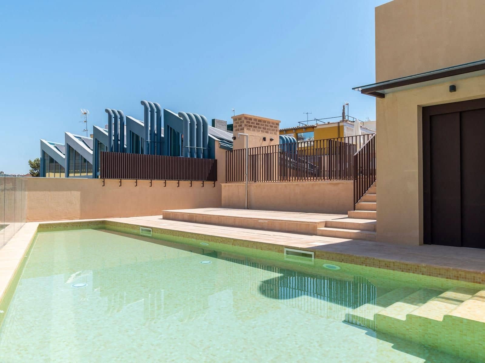 2 bedroom Apartment for rent in Palma de Mallorca with pool - € 2,000 (Ref: 9436185)