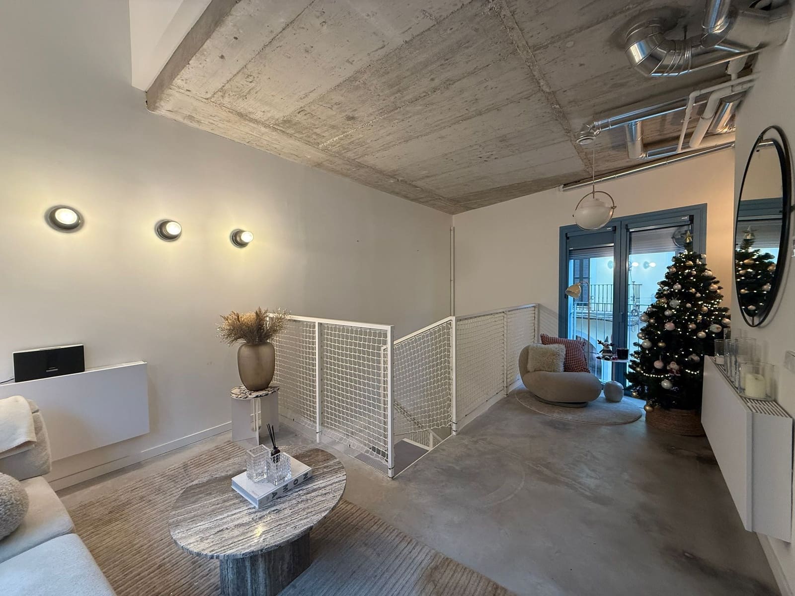 2 bedroom Apartment for rent in Palma de Mallorca with pool - € 2,000 (Ref: 9436185)