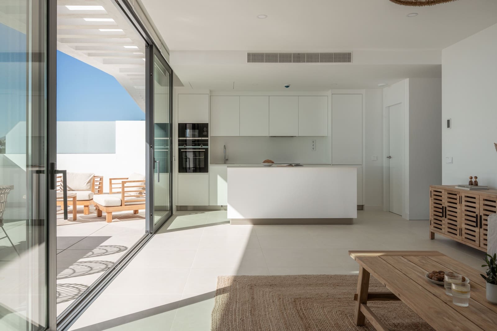 2 makuuhuone Kattohuoneisto myytävänä paikassa Fuengirola mukana uima-altaan - 850 000 € (Ref: 9436474)