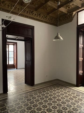 Kontor til leie i El Sindicat, Palma de Mallorca - € 1 000 (Ref: 9436475)