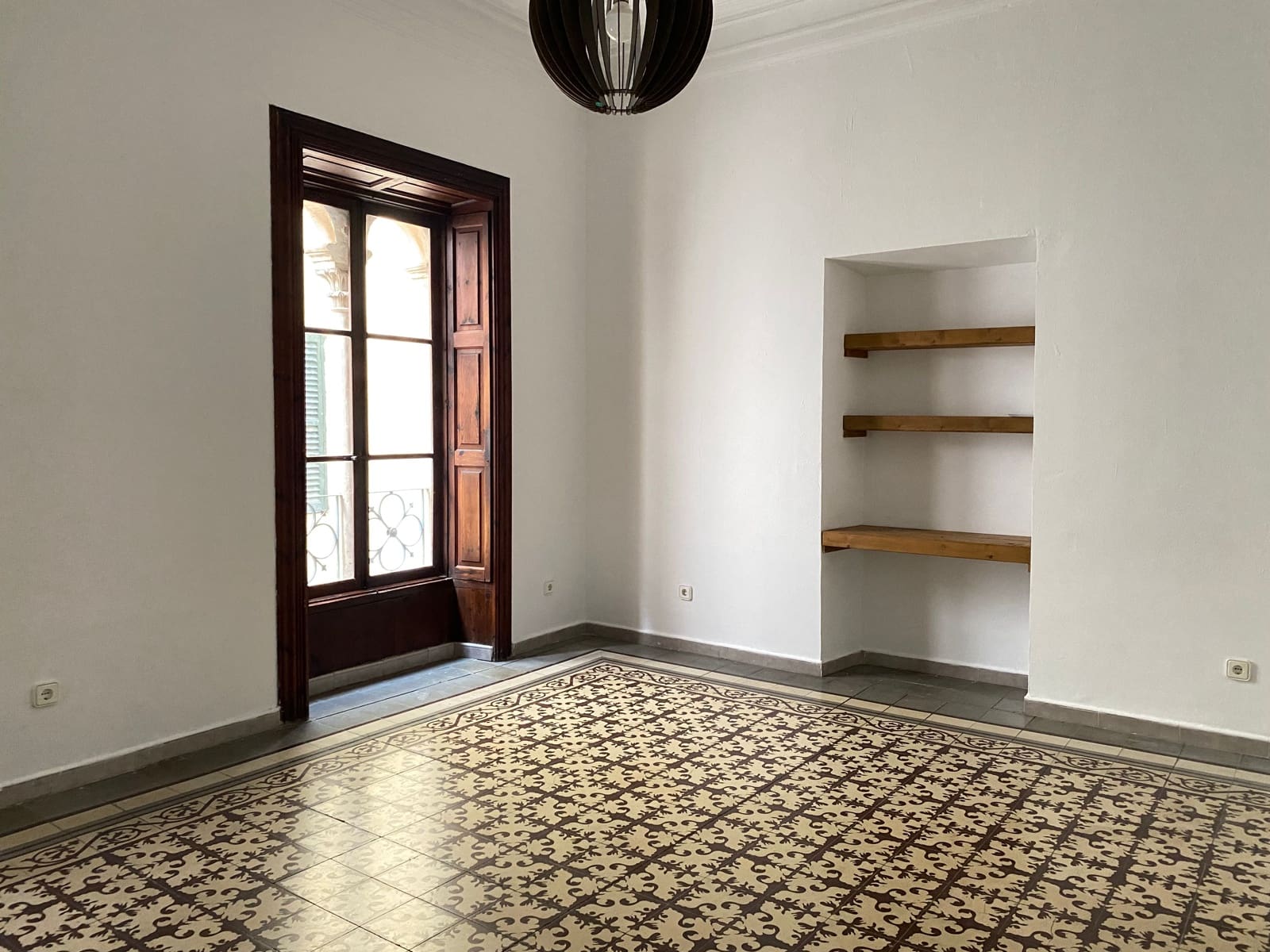 1 makuuhuone Toimisto vuokrattavana paikassa Palma de Mallorca - 1 000 € (Ref: 9436475)