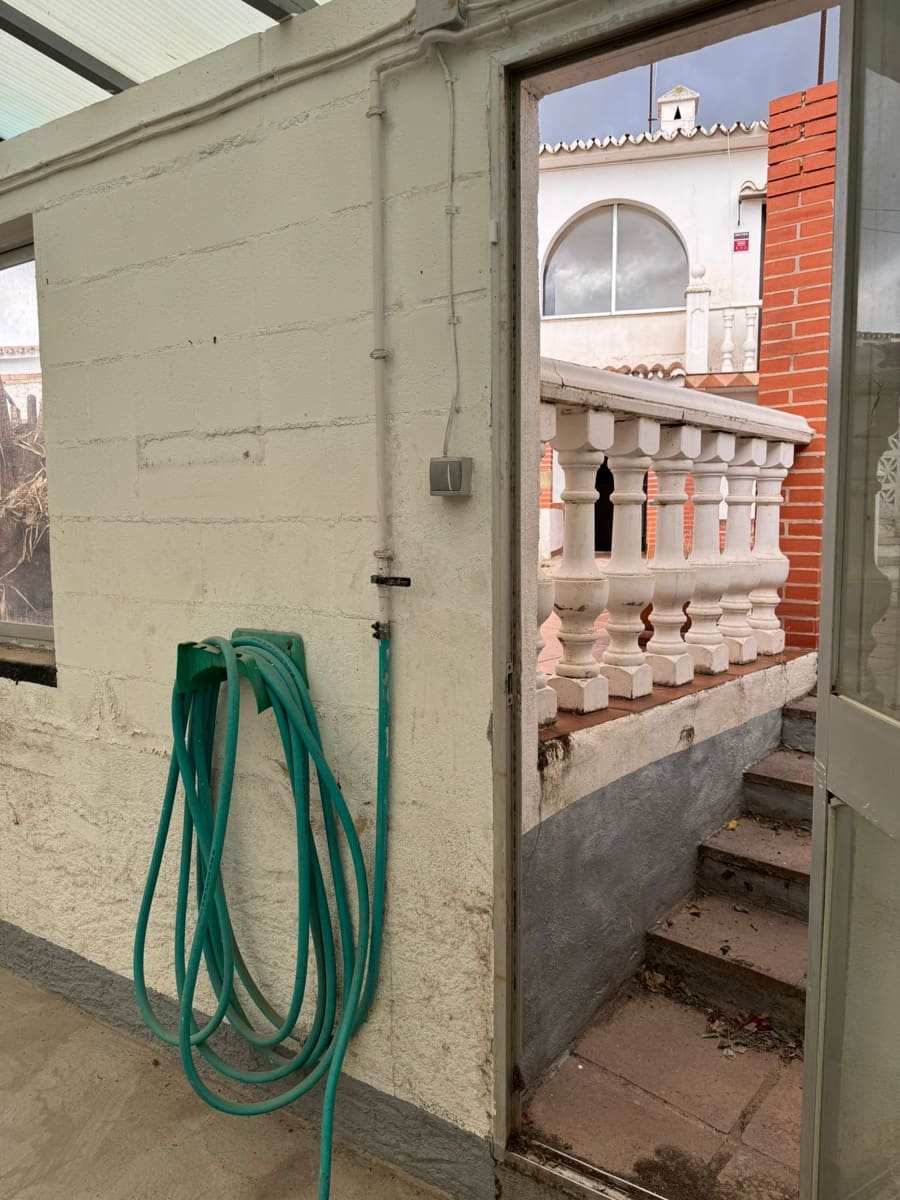 3 slaapkamer Villa te koop in Fuengirola met zwembad - € 590.000 (Ref: 9438816)