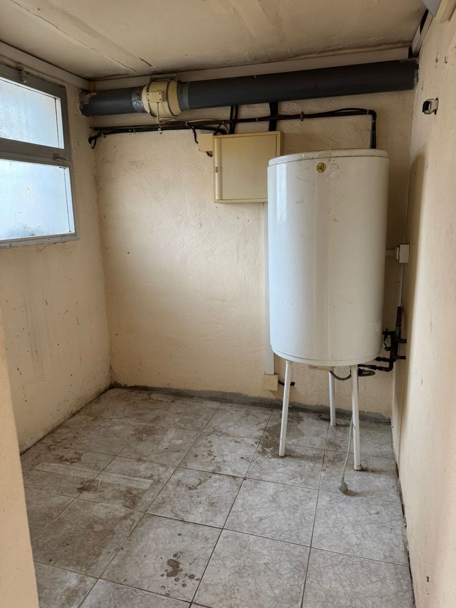 3 slaapkamer Villa te koop in Fuengirola met zwembad - € 590.000 (Ref: 9438816)