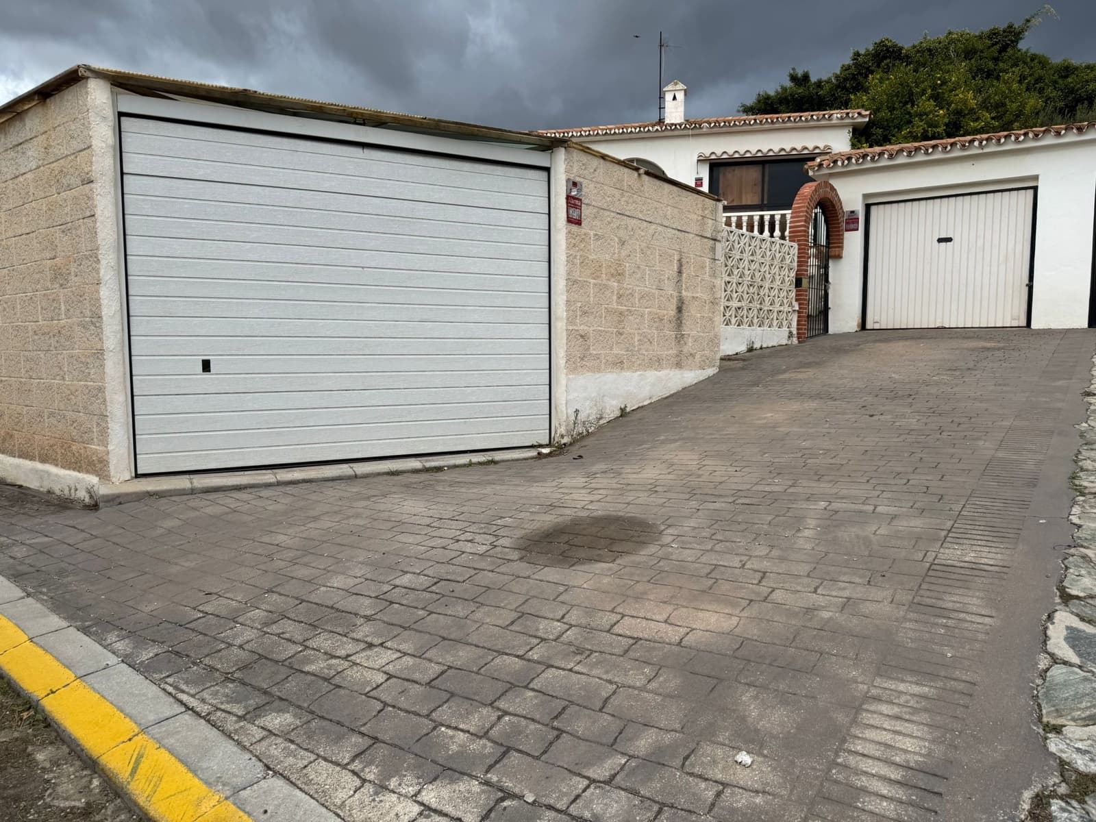 3 slaapkamer Villa te koop in Fuengirola met zwembad - € 590.000 (Ref: 9438816)