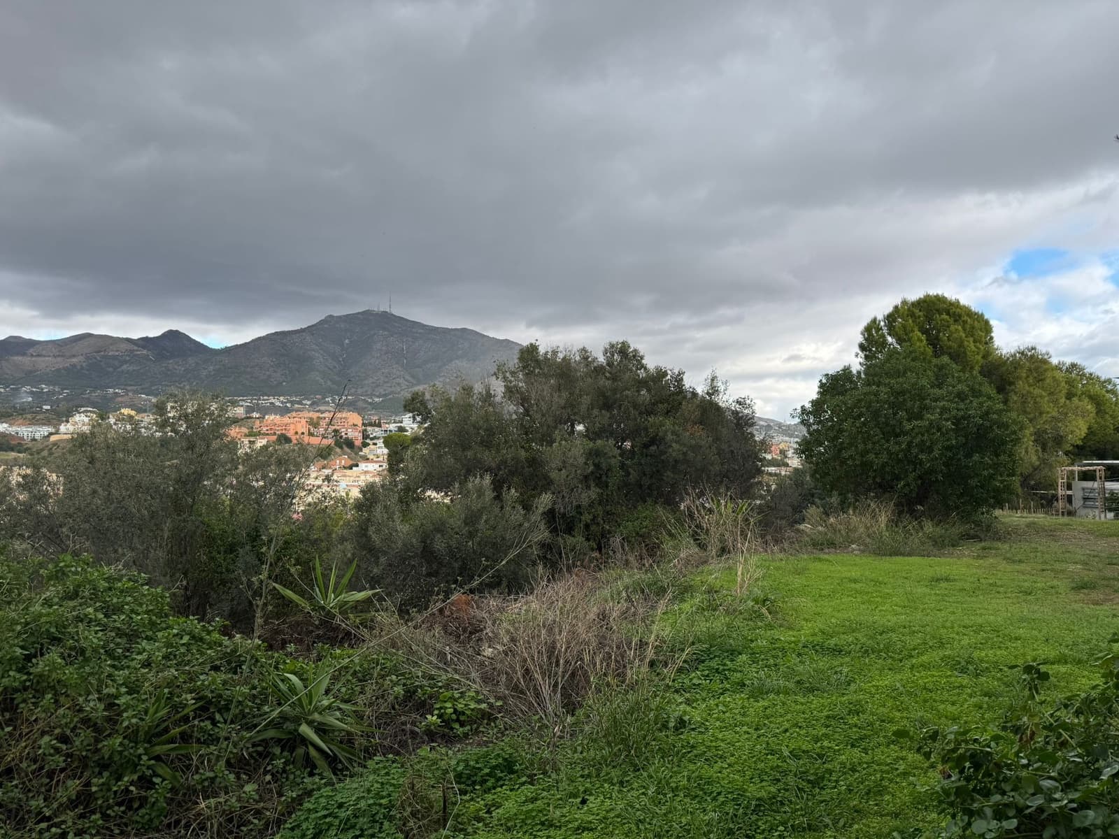 3 slaapkamer Villa te koop in Fuengirola met zwembad - € 590.000 (Ref: 9438816)