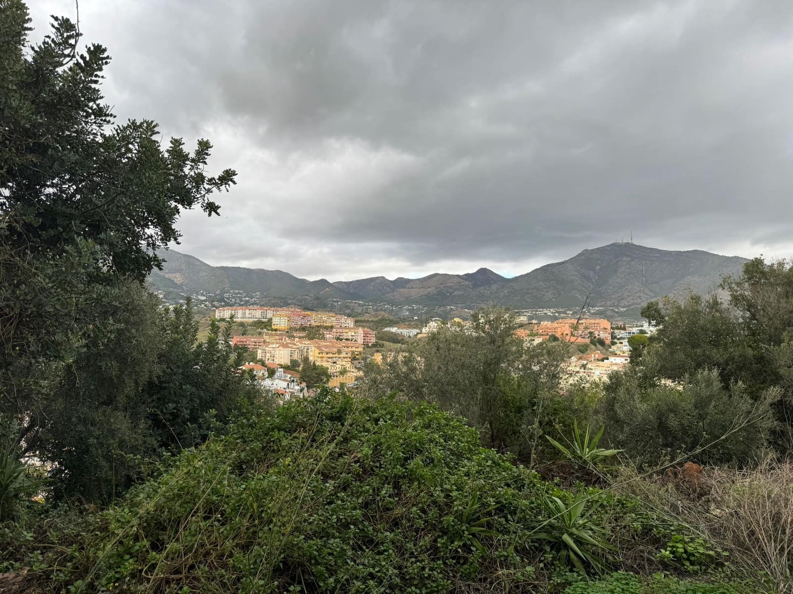 3 slaapkamer Villa te koop in Fuengirola met zwembad - € 590.000 (Ref: 9438816)