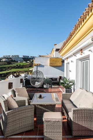2 soveværelse Penthouse til salg i Riviera del Sol, Mijas med swimmingpool - € 349.000 (Ref: 9442893)