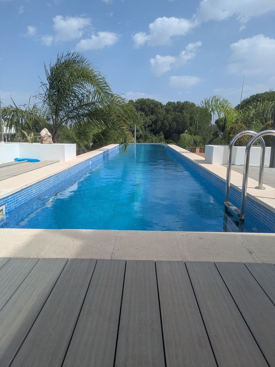 5 sypialnia Willa na sprzedaż w Alhaurin de la Torre z basenem - 960 000 € (Ref: 9447281)