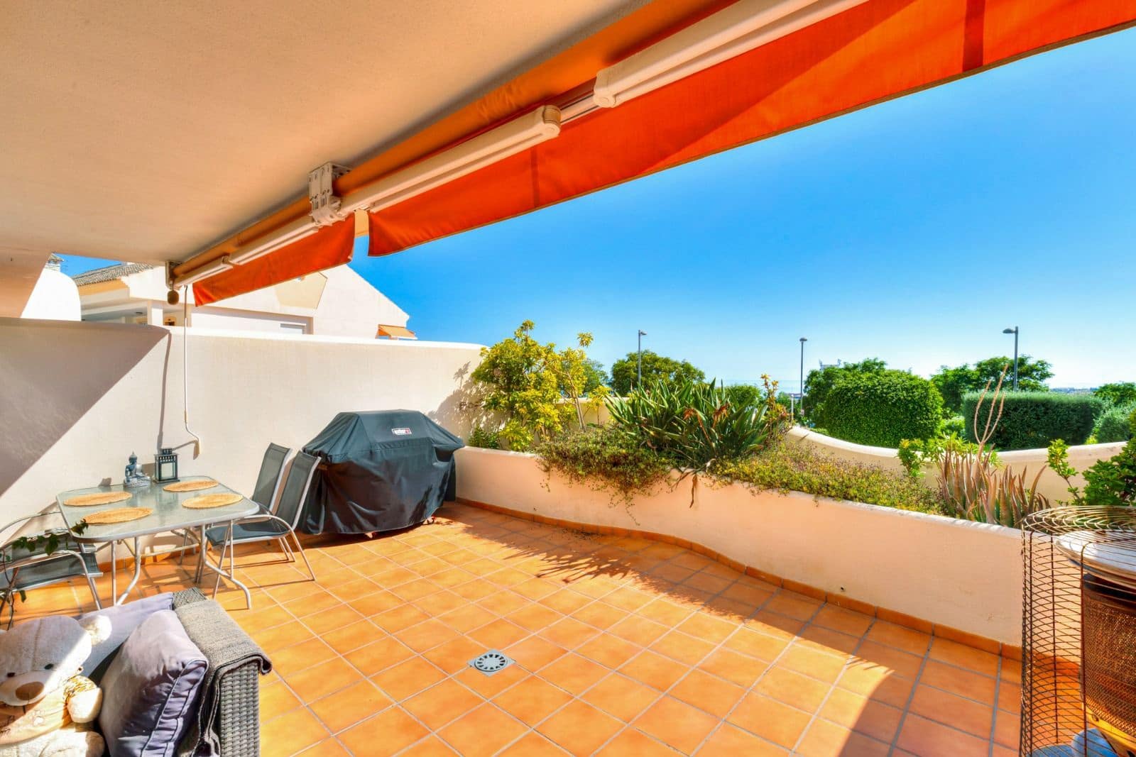 2 sovrum Lägenhet till salu i Benalmadena med pool - 369 000 € (Ref: 9447282)