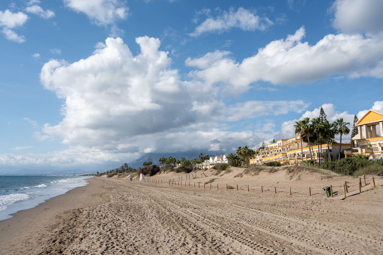 Studio til salgs i Marbella med svømmebasseng - € 398 000 (Ref: 9447283)