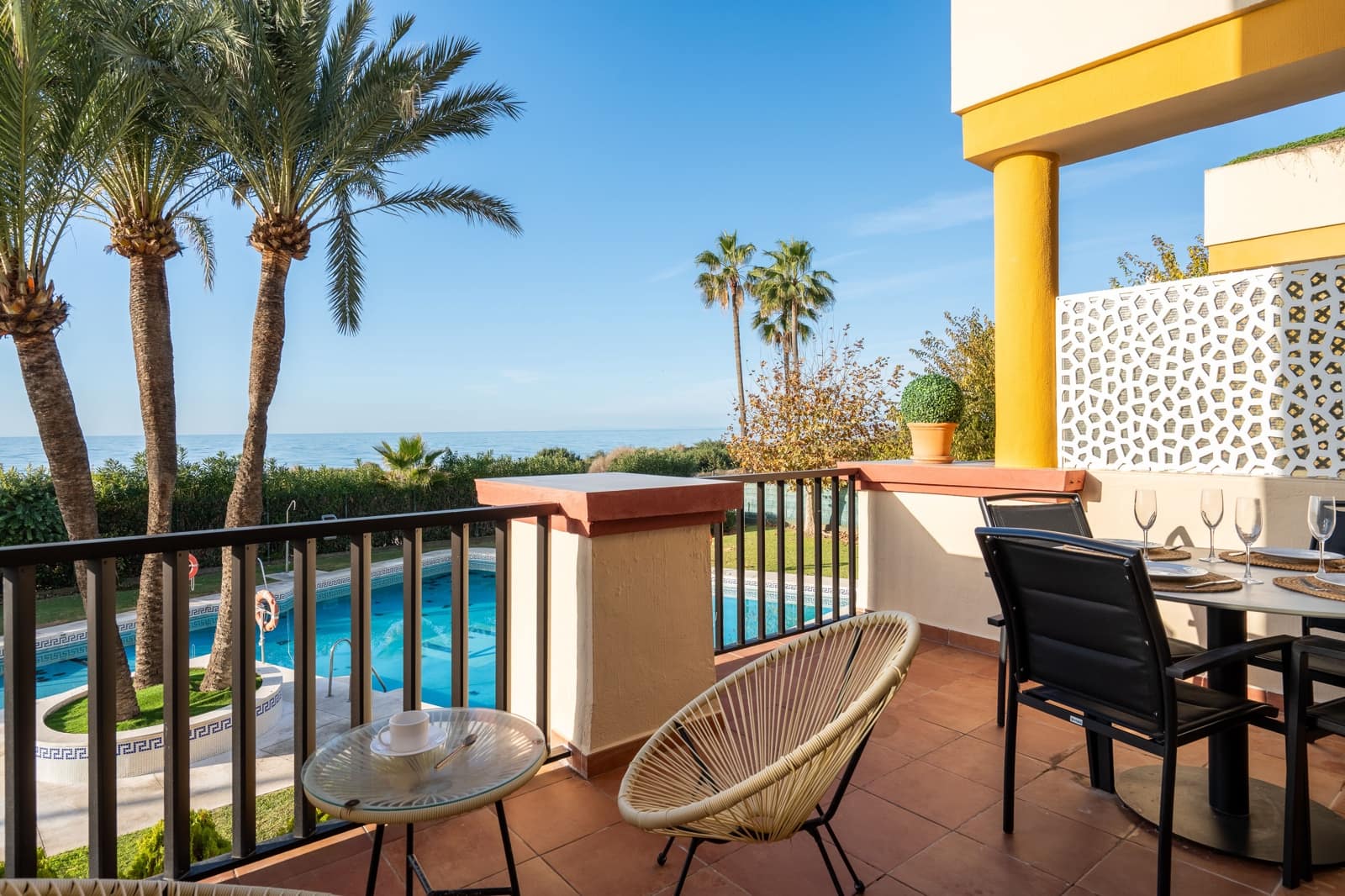 Studio til salgs i Marbella med svømmebasseng - € 398 000 (Ref: 9447283)