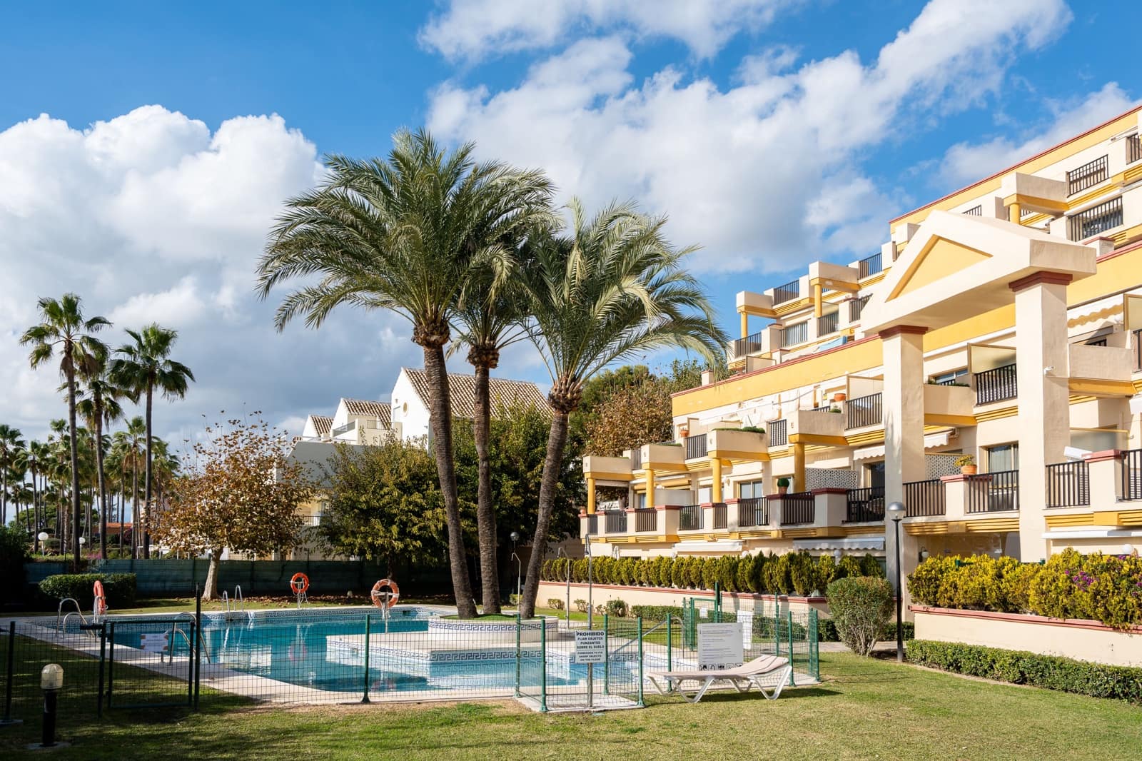 Studio til salgs i Marbella med svømmebasseng - € 398 000 (Ref: 9447283)