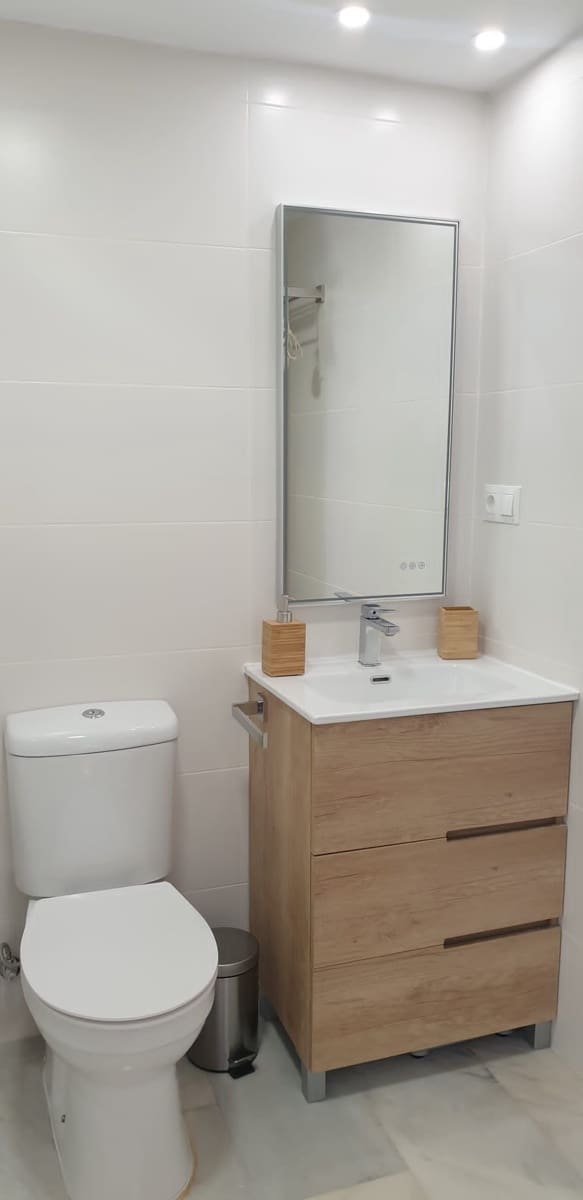 2 makuuhuone Huoneisto vuokrattavana paikassa Benalmadena mukana uima-altaan - 1 750 € (Ref: 9449765)