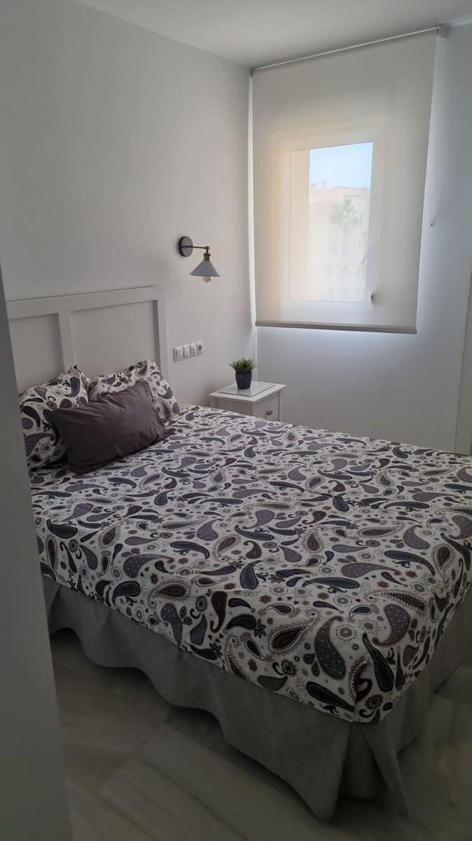 2 makuuhuone Huoneisto vuokrattavana paikassa Benalmadena mukana uima-altaan - 1 750 € (Ref: 9449765)