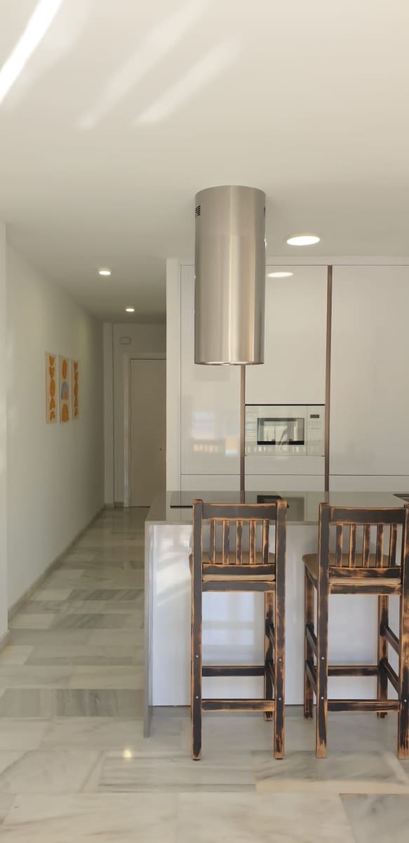 2 makuuhuone Huoneisto vuokrattavana paikassa Benalmadena mukana uima-altaan - 1 750 € (Ref: 9449765)