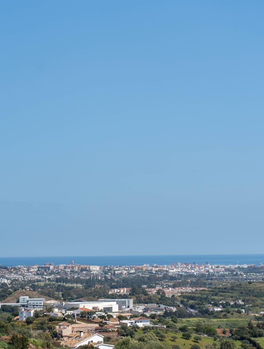 4 bedroom Villa for sale in Mijas Costa with pool - € 1,650,000 (Ref: 9452417)