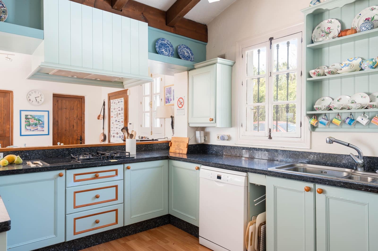 4 bedroom Villa for sale in Mijas Costa with pool - € 1,650,000 (Ref: 9452417)