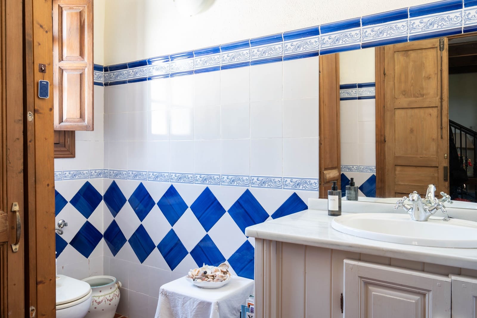 4 bedroom Villa for sale in Mijas Costa with pool - € 1,650,000 (Ref: 9452417)