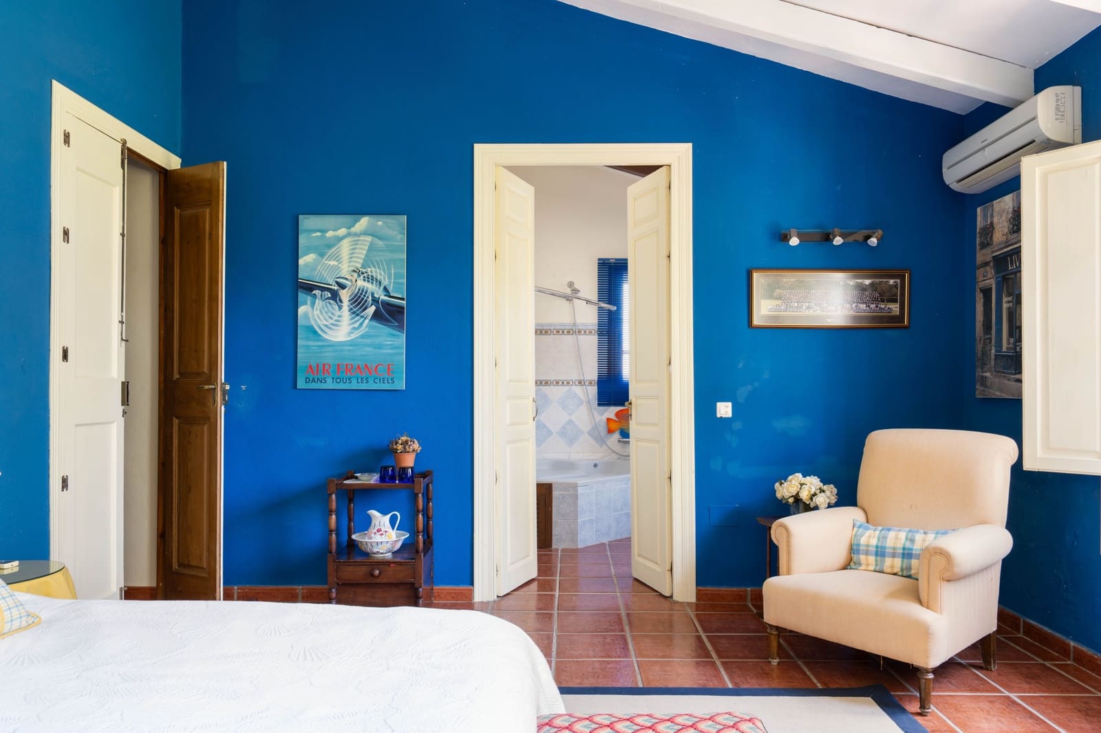 4 bedroom Villa for sale in Mijas Costa with pool - € 1,650,000 (Ref: 9452417)