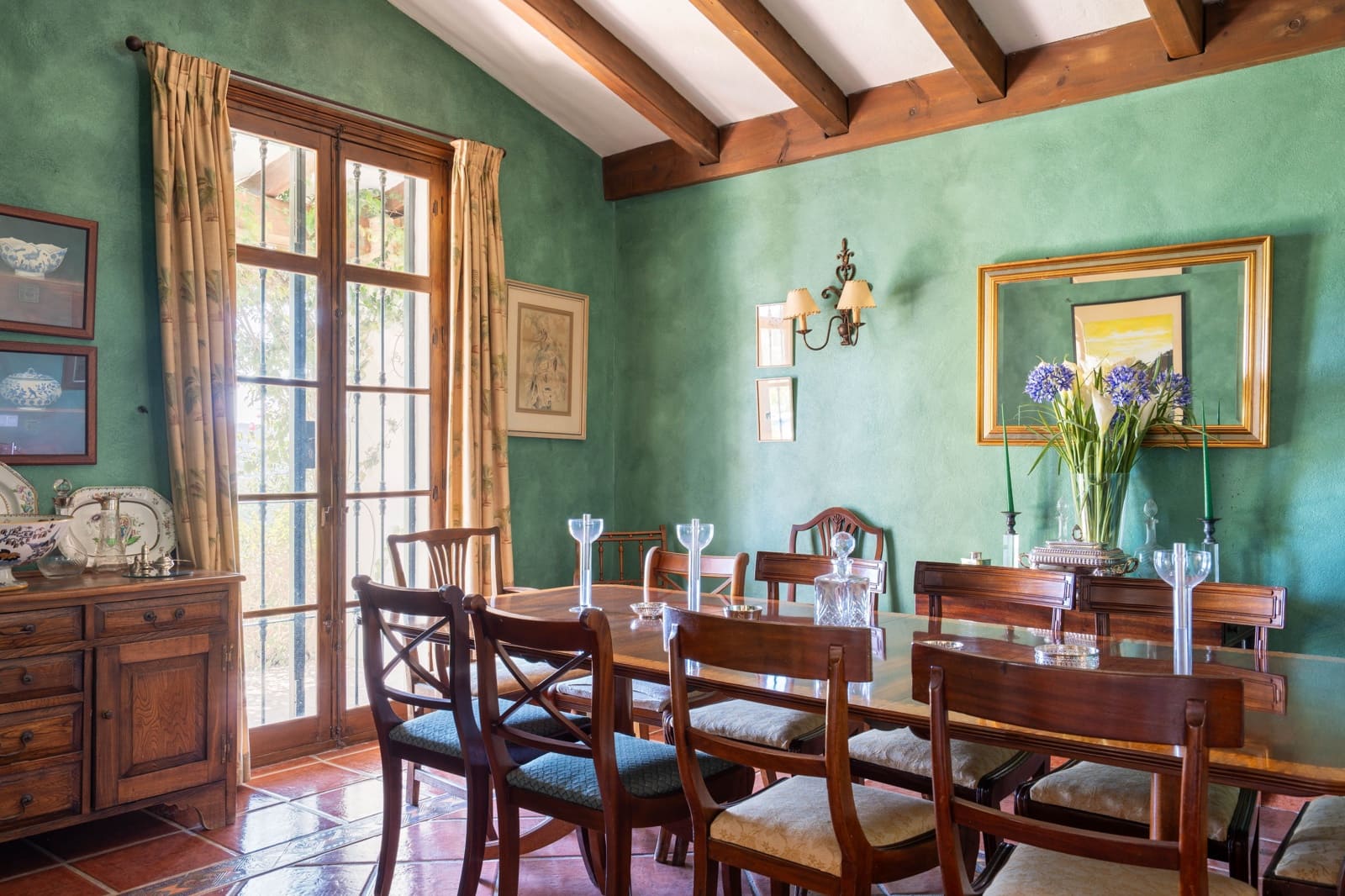 4 bedroom Villa for sale in Mijas Costa with pool - € 1,650,000 (Ref: 9452417)