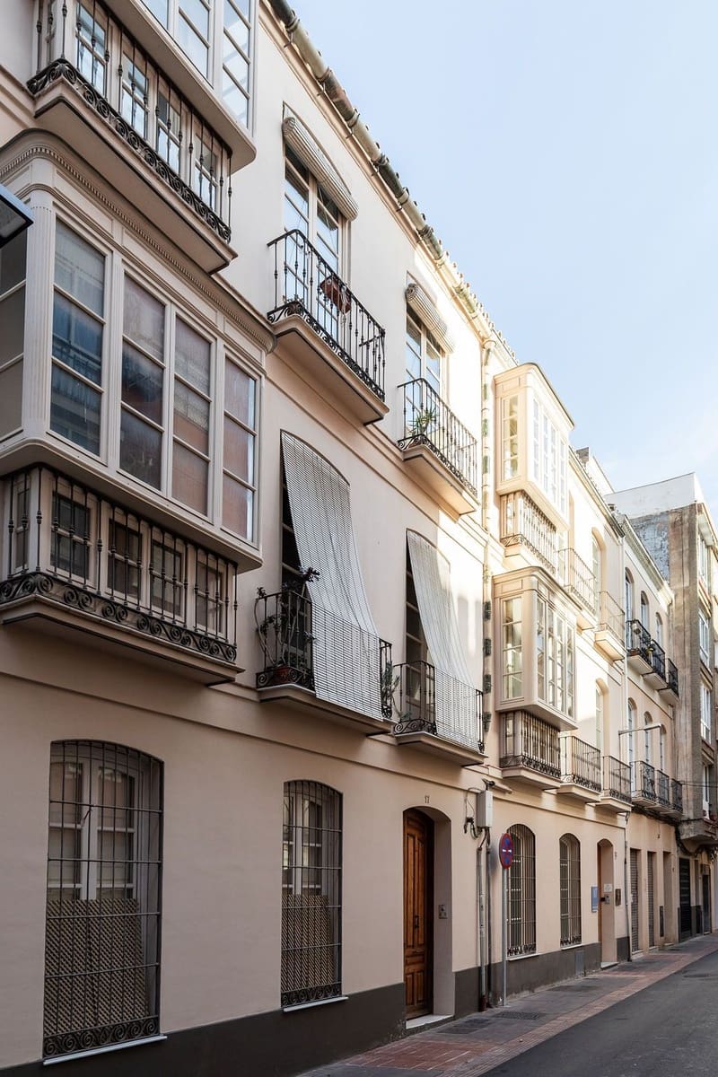 3 bedroom Apartment for sale in Malaga city - € 925,000 (Ref: 9452418)