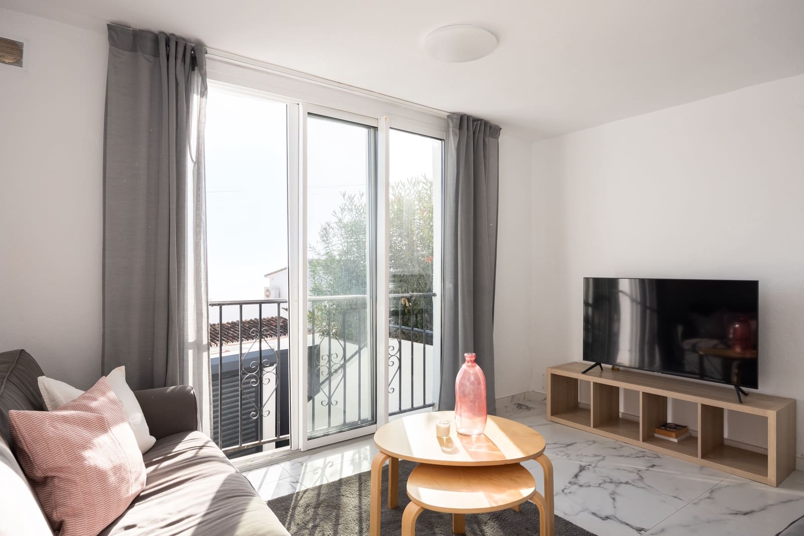 5 soveværelse Byhus til salg i Mijas Costa med swimmingpool - € 1.425.000 (Ref: 9453533)