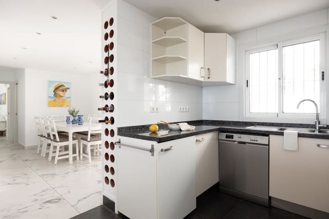 5 sypialnia Dom na sprzedaż w Mijas Costa, Mijas z basenem - 1 425 000 € (Ref: 9453533)