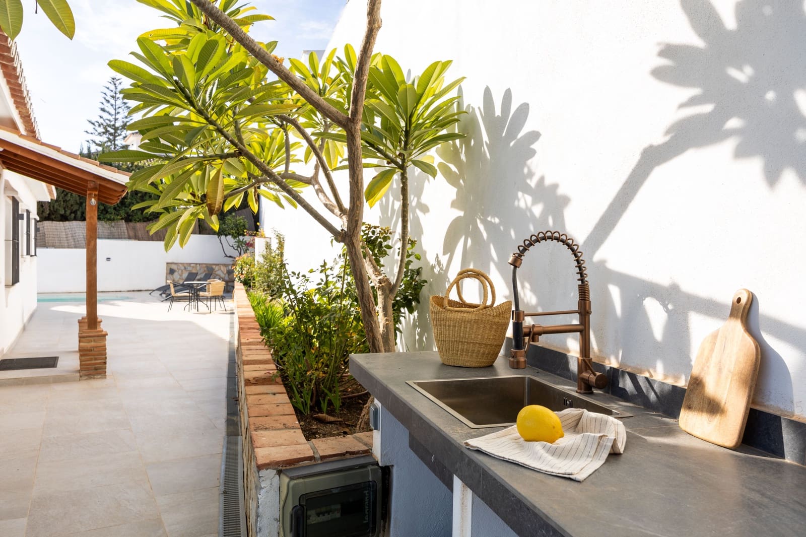 5 soveværelse Byhus til salg i Mijas Costa med swimmingpool - € 1.425.000 (Ref: 9453533)