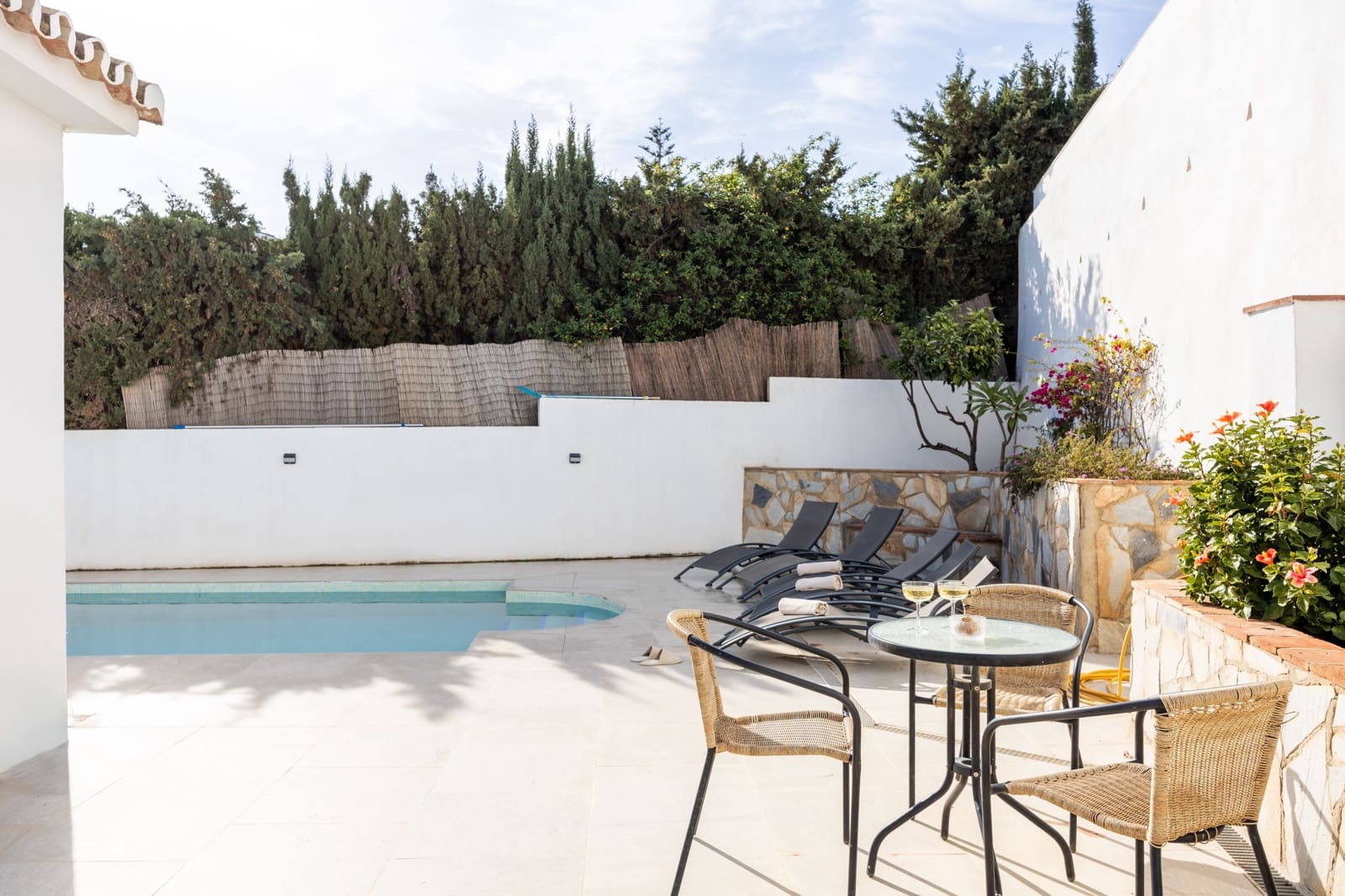 5 soveværelse Byhus til salg i Mijas Costa med swimmingpool - € 1.425.000 (Ref: 9453533)