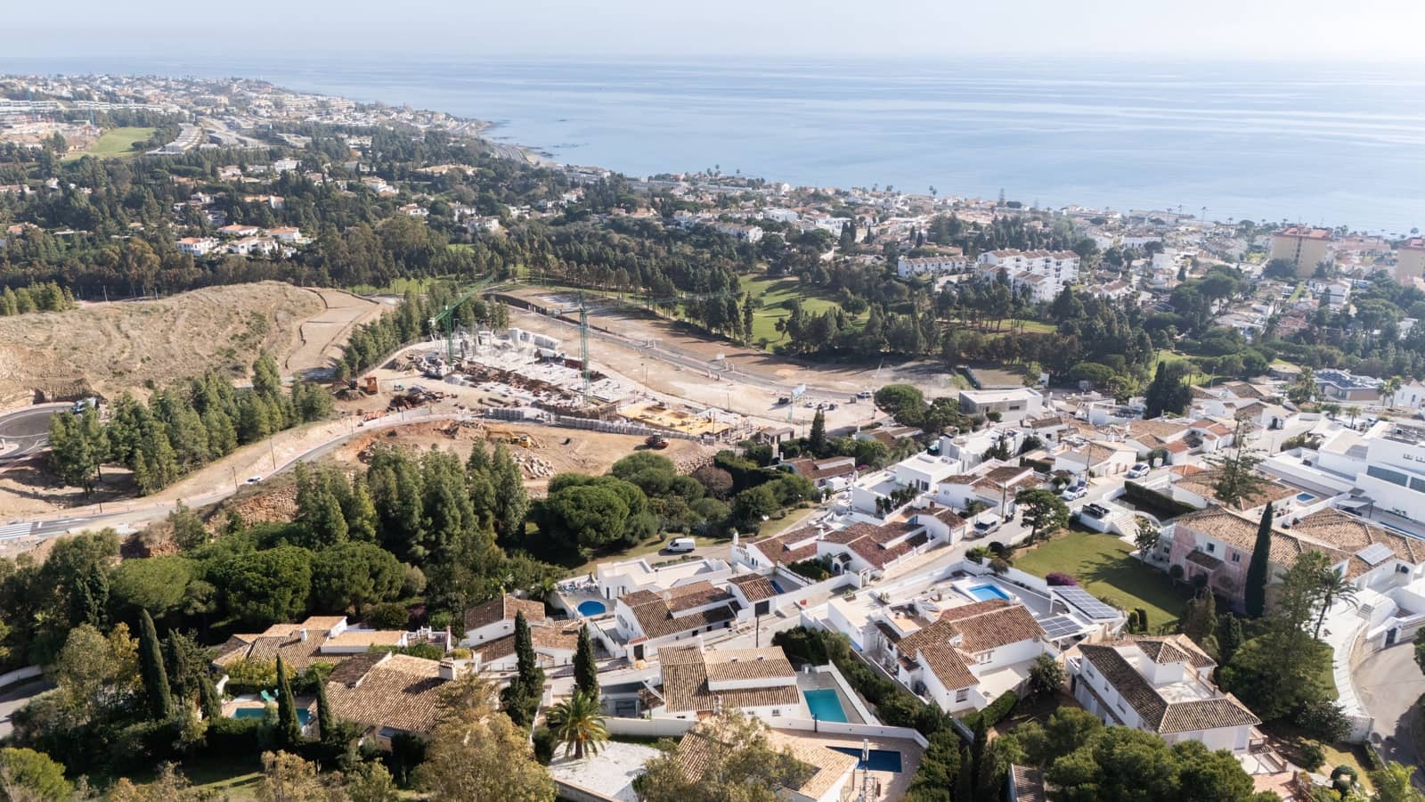 5 soveværelse Byhus til salg i Mijas Costa med swimmingpool - € 1.425.000 (Ref: 9453533)